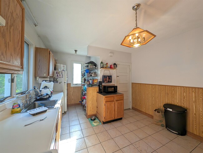 Photo - 60 Pearson Rd Condo Unit 2