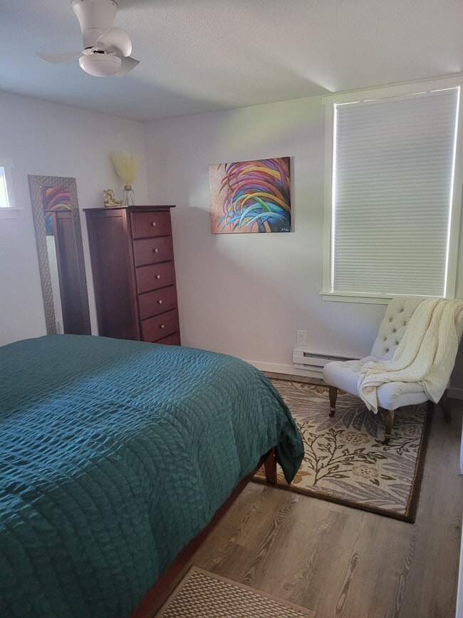 Photo - 10437 SW 90th Ave