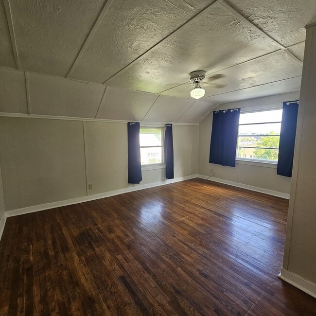 421 N Franklin St Unit 421 N Franklin St
