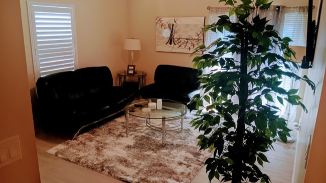 Photo - 8640 Rockland Dr