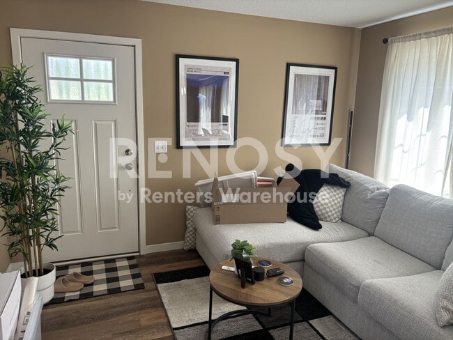 Photo - Available now - 1 Bedroom 1 Bath Condo in Golden Valley