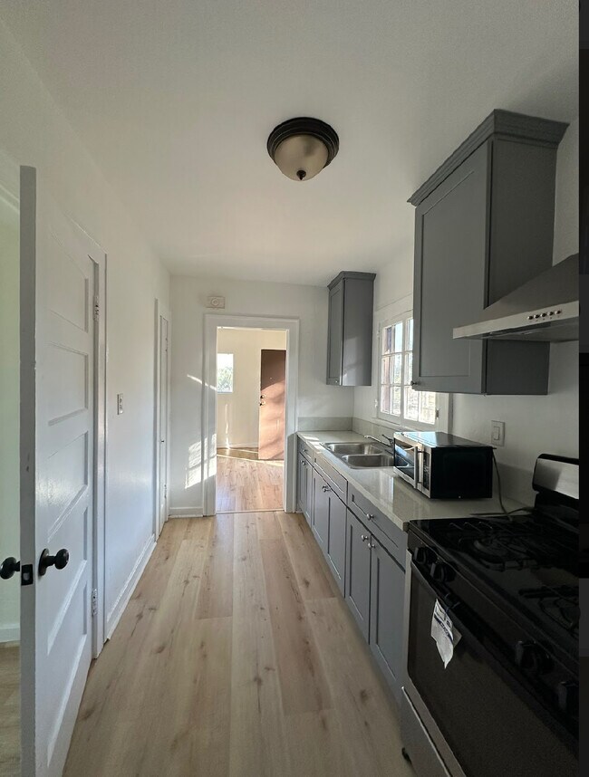 Photo - 5601 Fishburn Ave Unit #7