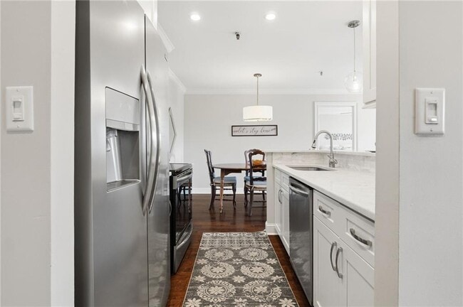 Photo - 300 Johnson Ferry Rd Unit A803