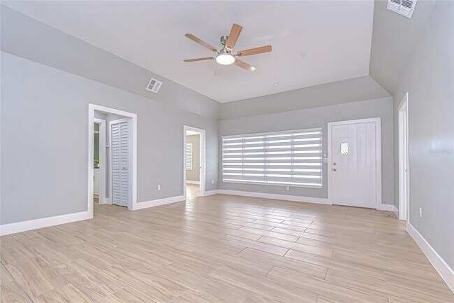 Photo - 5737 Shore Blvd S Unit 1