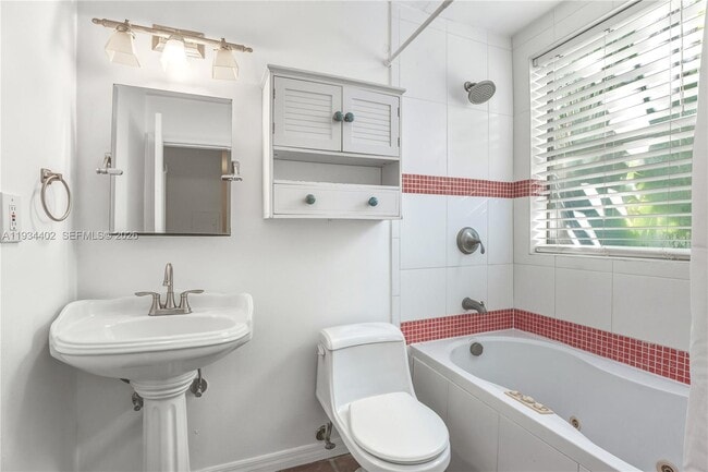 Photo - 842 Meridian Ave Unit 2A