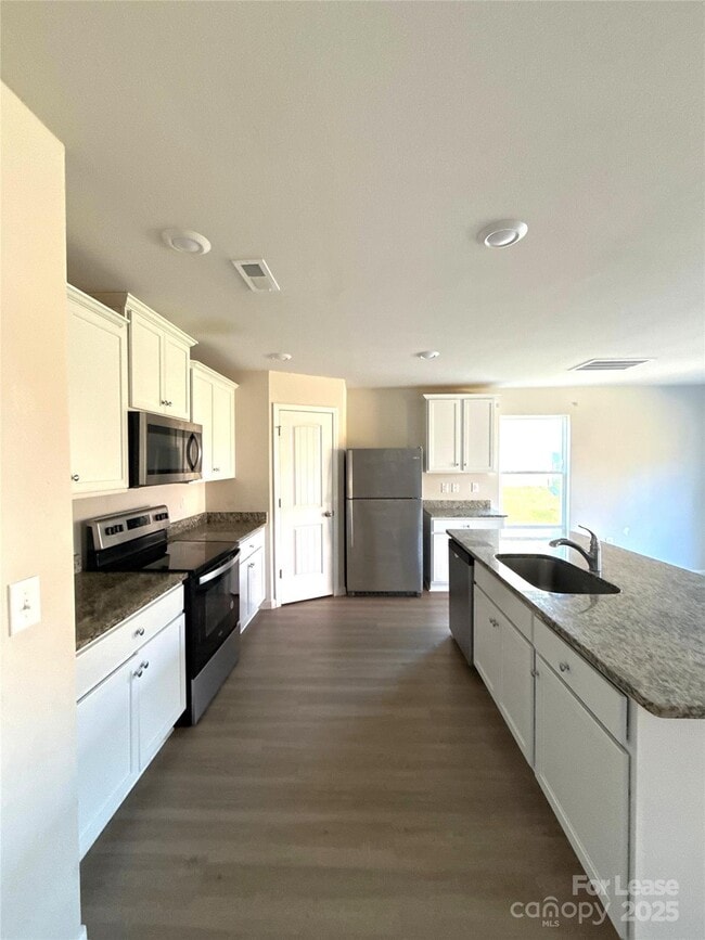 Photo - 3038 Trailblazer St