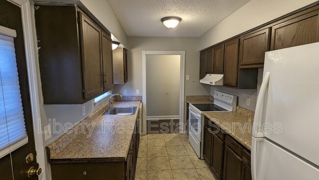 Photo - 901 Olmstead Dr Unit Apt 16B