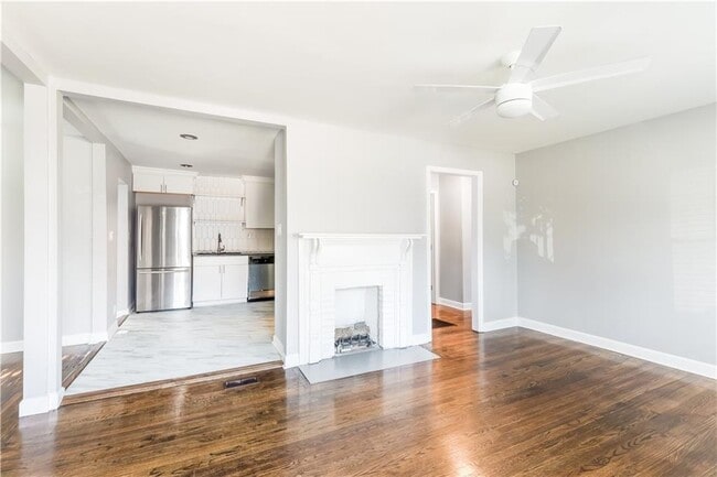 Photo - 719 Campbell Cir