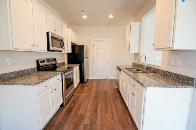 Photo - 3 Bedroom Duplex Home Available Now in Cherryville, NC