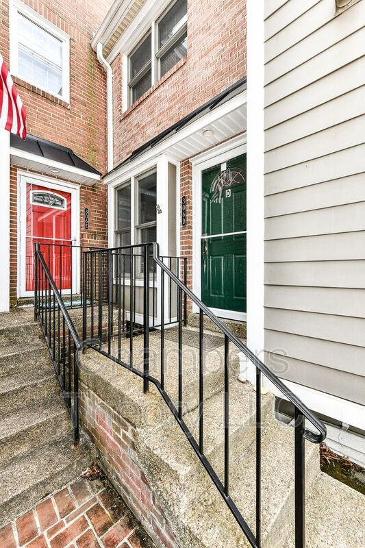 Photo - 306 S Wayne St Unit Apt D