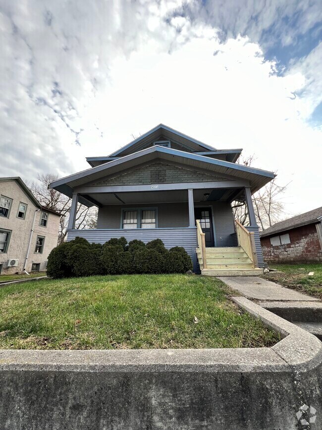 Houses for Rent in Bloomington, IL 85 Rentals