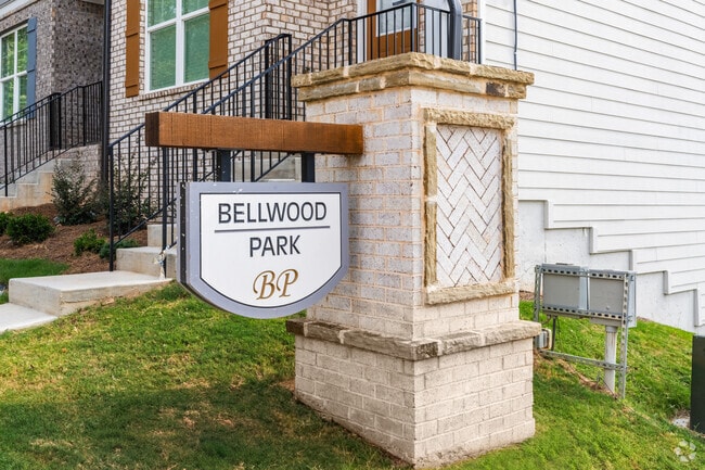 Bellwood Park Community Sign