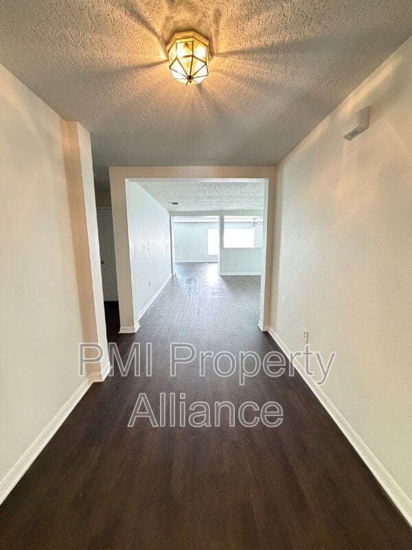 1153 Elderberry Dr