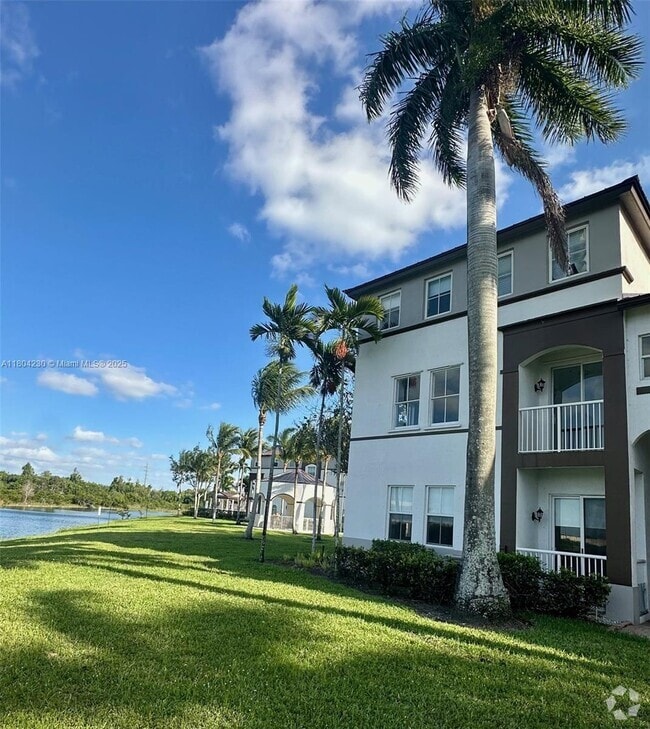 Building Photo - 4361 SW 160th Ave Unit 211 Rental