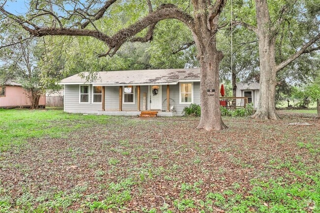 Building Photo - 12555 Johnson Rd Rental