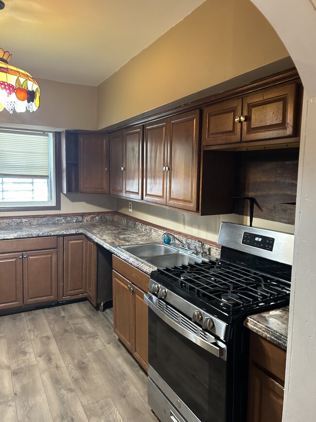 Photo - 26 N Decker Ave