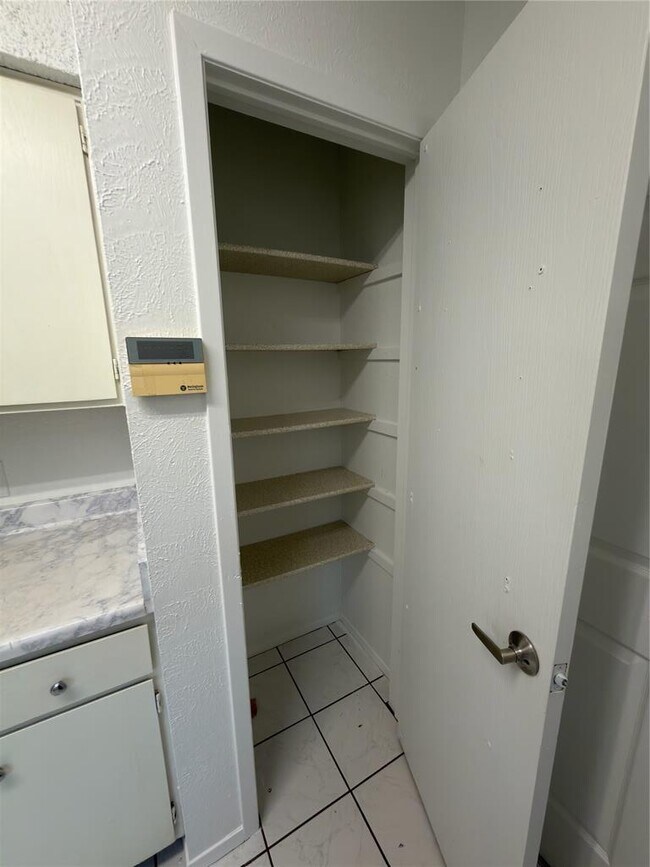 Photo - 5601 Porsche Ln