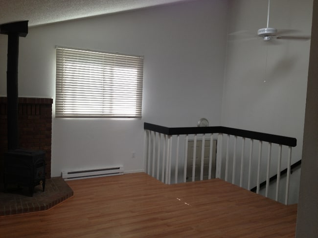 Photo - 2241 W Hillside Ave