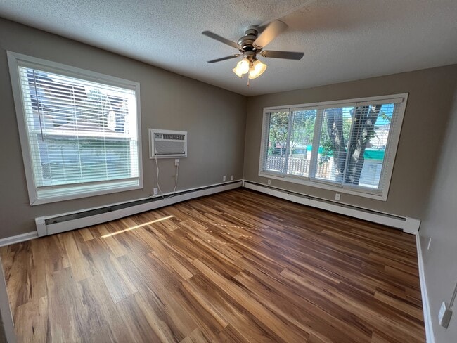 Photo - 2014 3rd Ave