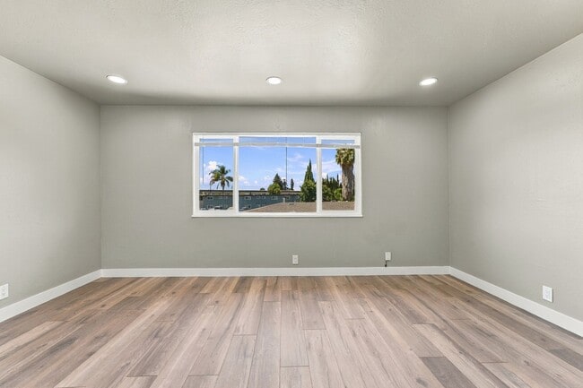 821 Blossom Way Unit 821-03