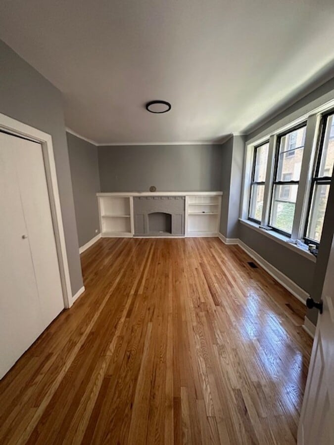 Photo - 1028 E Hyde Park Blvd Condo Unit 1S