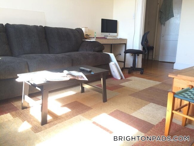 Photo - 1715 Commonwealth Ave Apartamento Unidad 5