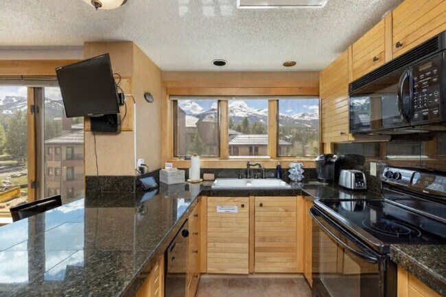 535 South Park Avenue Unit SI ID1387661P