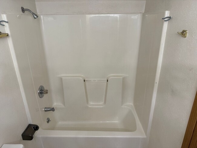 Photo - 319 1st St NW Unit 203