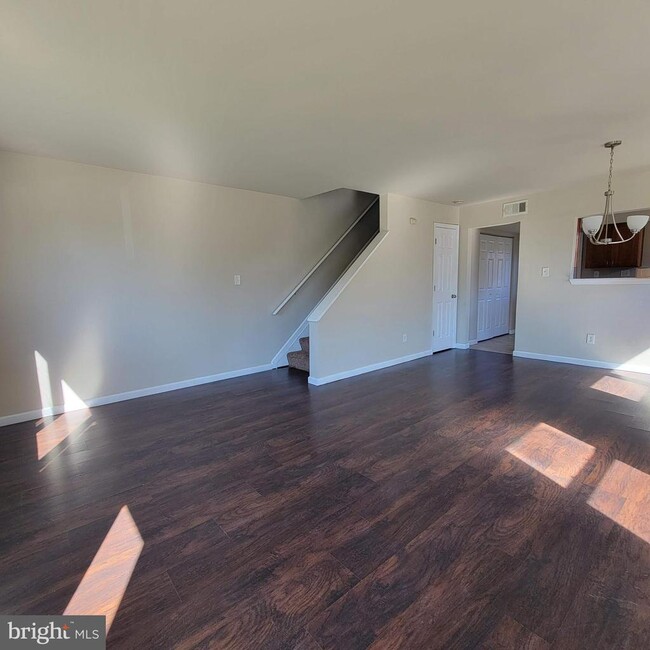 Photo - 2314 Houston St Townhome