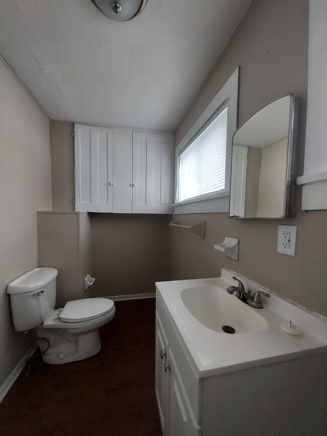 Photo - 92 Penney Ave