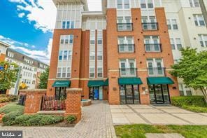 Building Photo - 2665 Prosperity Ave Unit 416 Rental