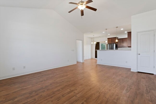 Photo - 3BR w/Bonus Room! Stone Bay & Beach Convenience!