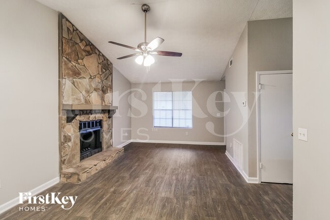 Photo - 1163 Mainstreet Valley Dr