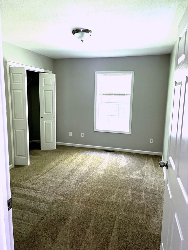 Photo - 800 Lullwater Rd Unit 816