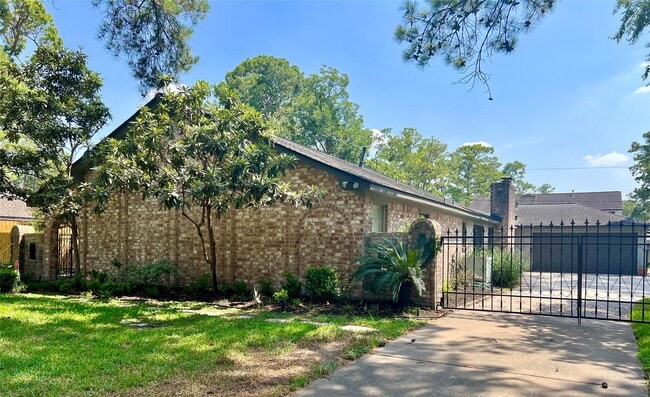 Photo - 10719 Creektree Dr