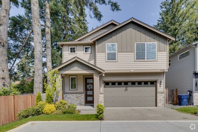 Building Photo - 5 Bed PLUS Bonus Space with hot tub in Mar... Rental