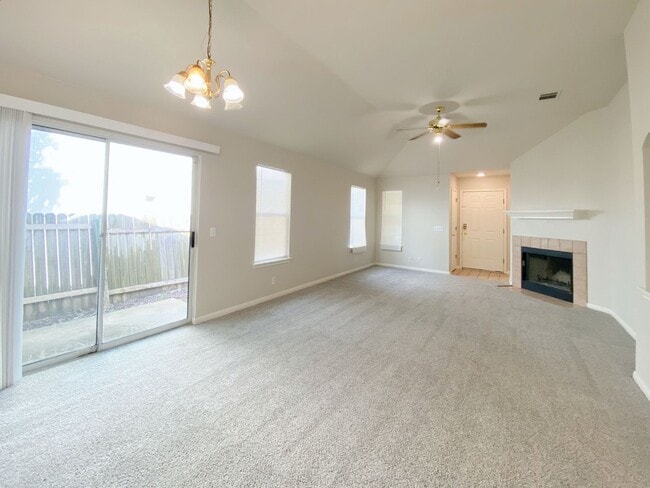 Photo - 16921 Hamilton Point Cir