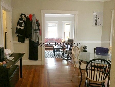 Photo - 85 Lowden Ave Unit 2