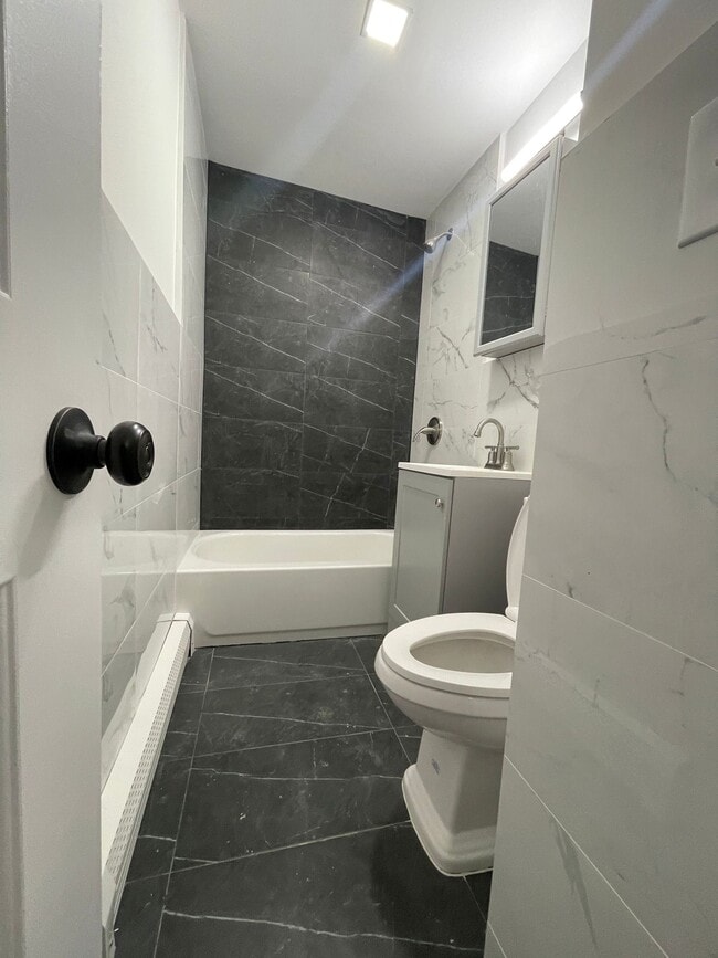 484 Central Ave 1 - 474 Central Ave Unit 1