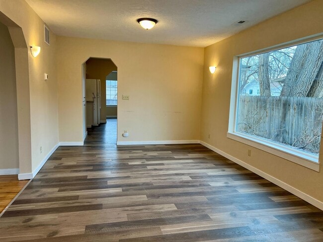 Photo - 1642 Miller Ave