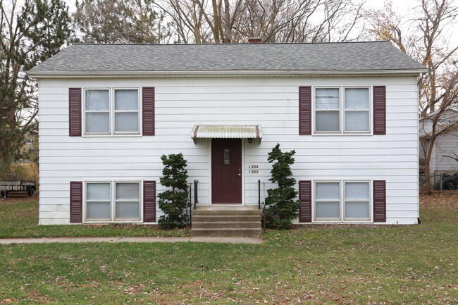 Photo - 252 Marcus St SW Townhome