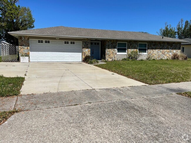 Building Photo - 3/2 Conway Area  Pool Home