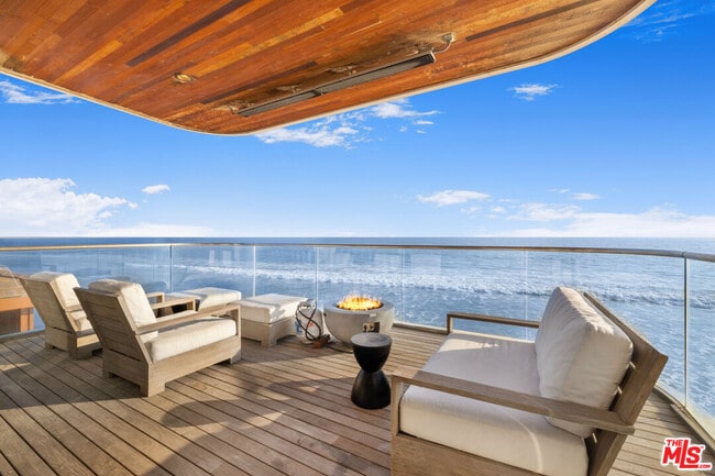 Photo - 18860 Pacific Coast Hwy