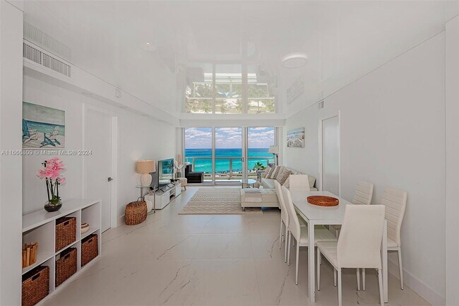 Photo - 5161 Collins Ave Unit 915