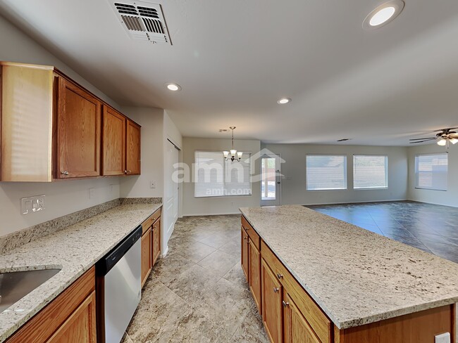 Photo - 3910 E Hematite Ln