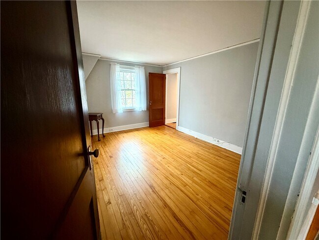 Photo - 221 Centennial Farm Ln