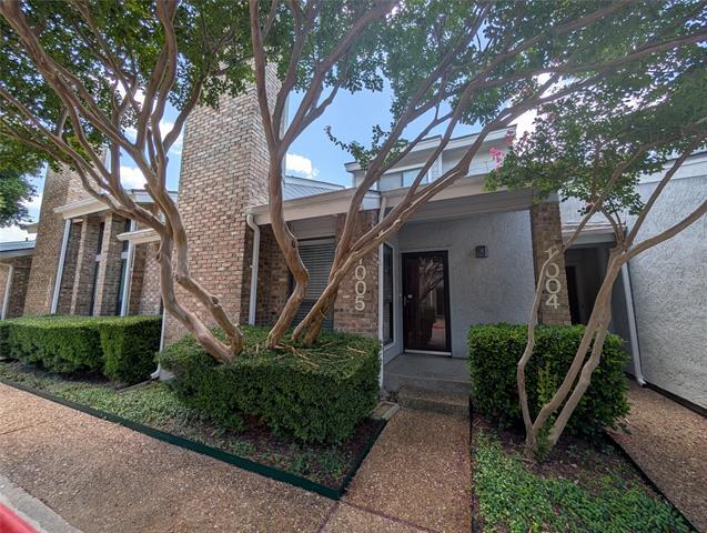Building Photo - 17490 Meandering Way Unit 1005
