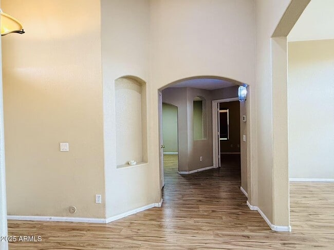 Photo - 8119 S 47th Ln