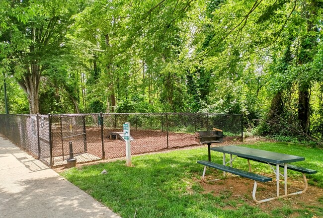 Photo - 600 Reusens Rd Unit F63