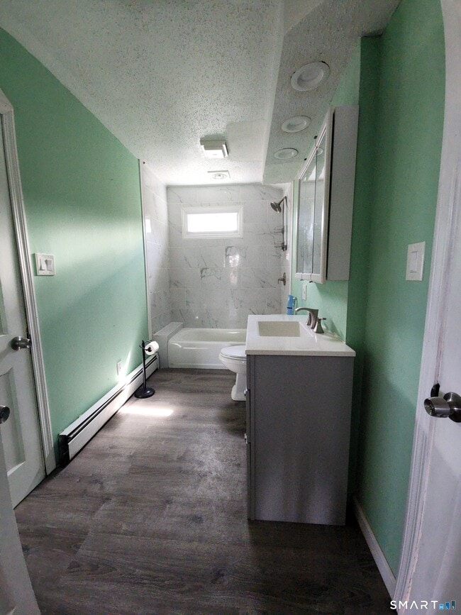 Photo - 78 Maplewood Ave Unidad 1